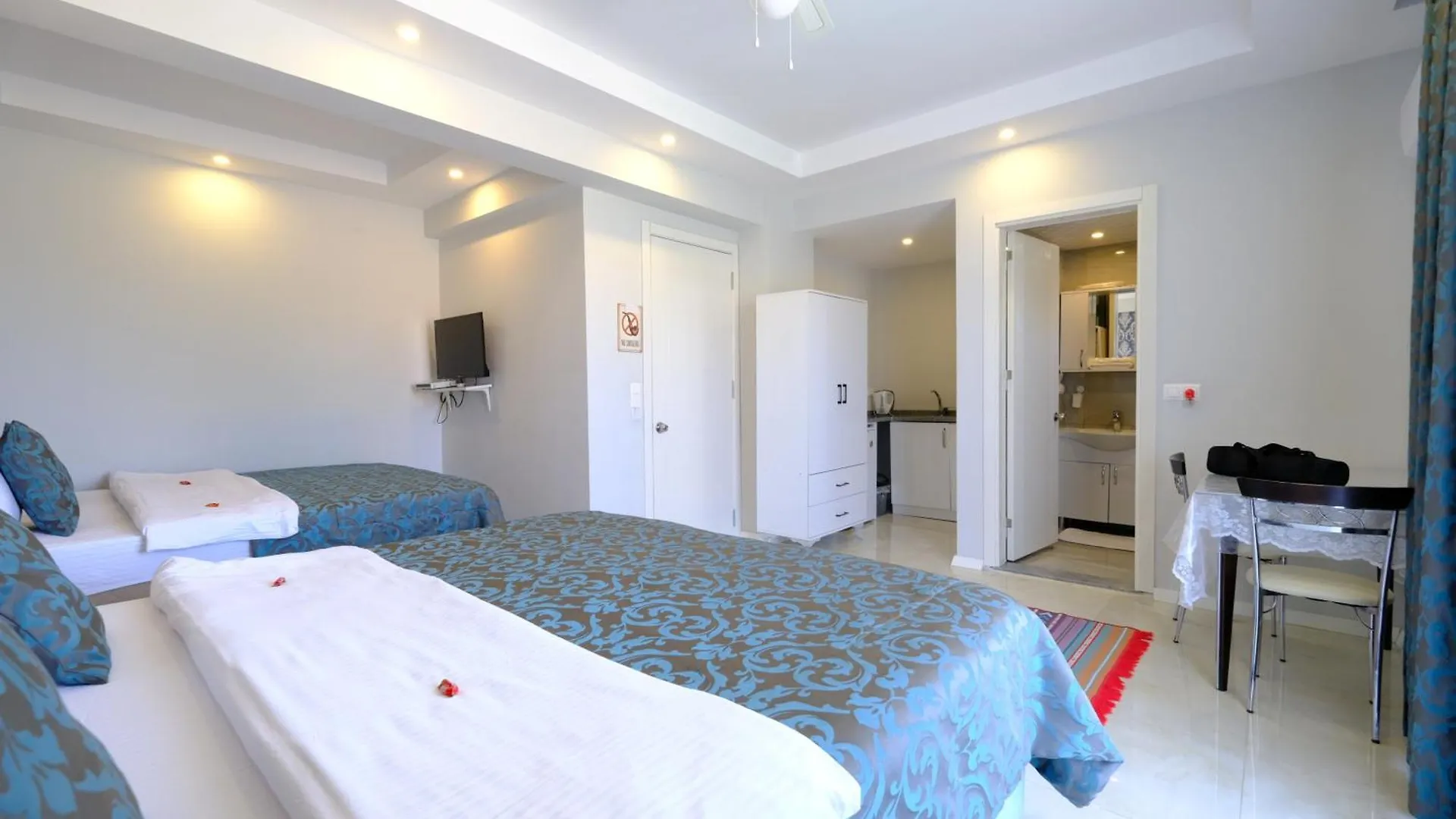 The Cotton House Bed & Breakfast Pamukkale