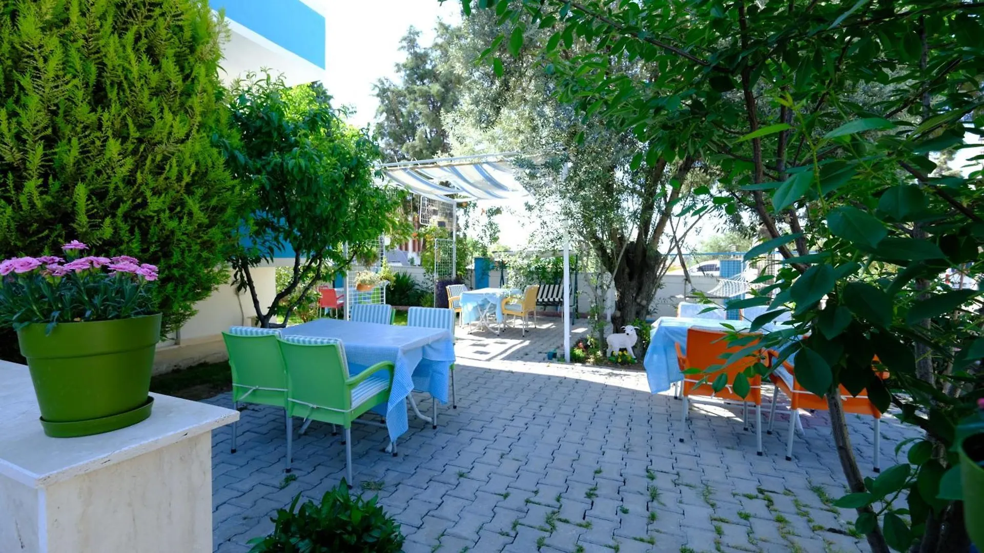 The Cotton House Bed & Breakfast Pamukkale
