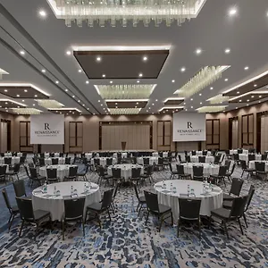 renaissance-polat-istanbul-hotel.istanbul-turkeyhotels.com/